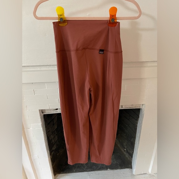 Patagonia Women’s Maipo Rock Crop Pants XS - Picture 5 of 6